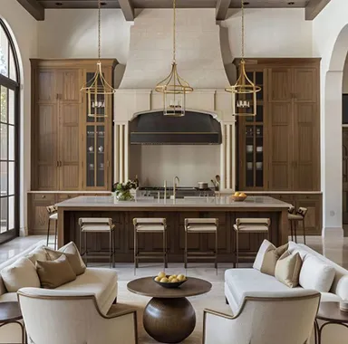 Vacation home under construction by professionals, highlighting quality and peace of mind.